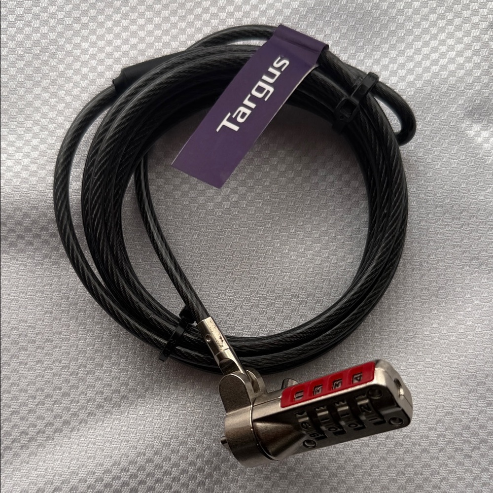 NWOT - Targus Black Security Laptop Cable